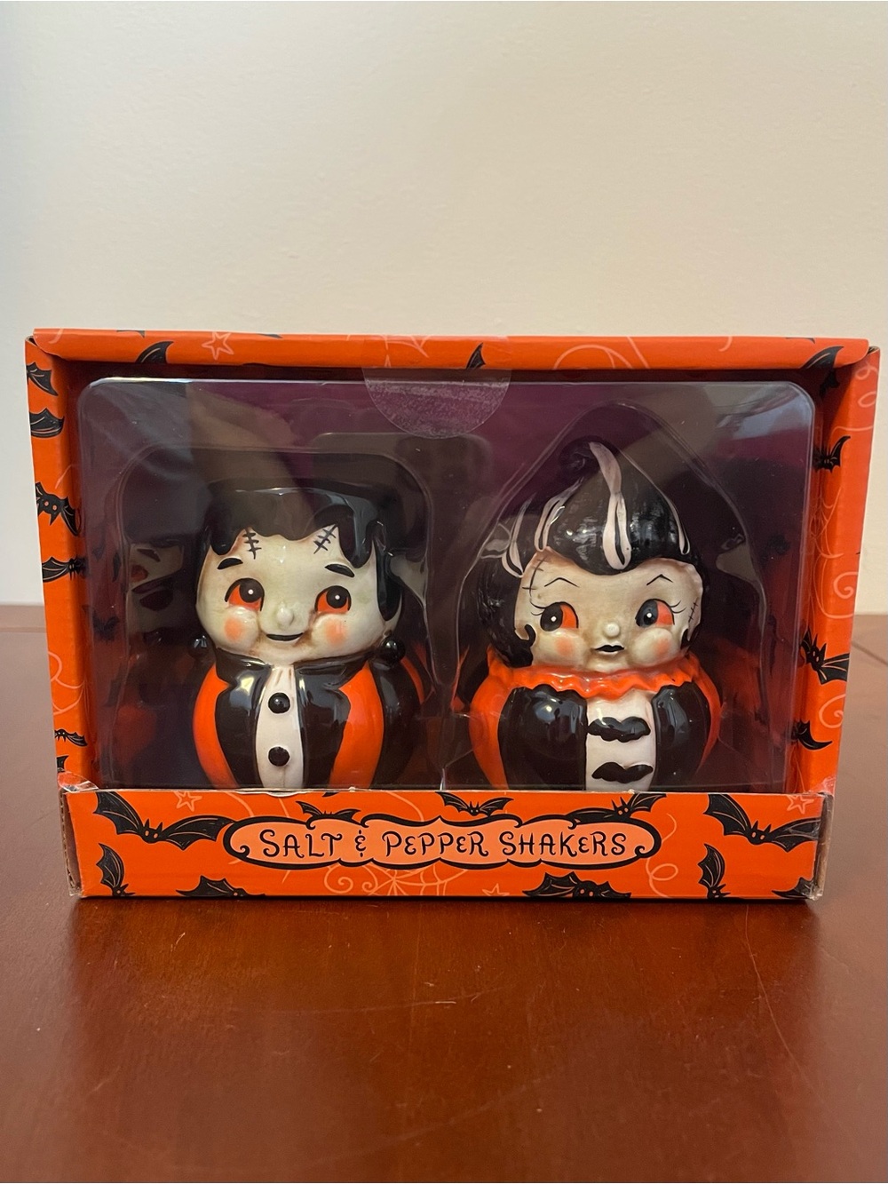 NIB JOHANNA PARKER FRANKENSTEIN & BRIDE SALT PEPPER SHAKER SET Halloween Monster